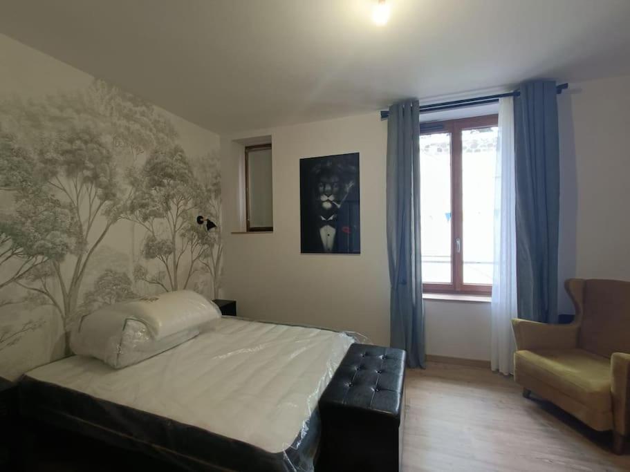 # Le Beffroi# Maison# Murol Exterior foto